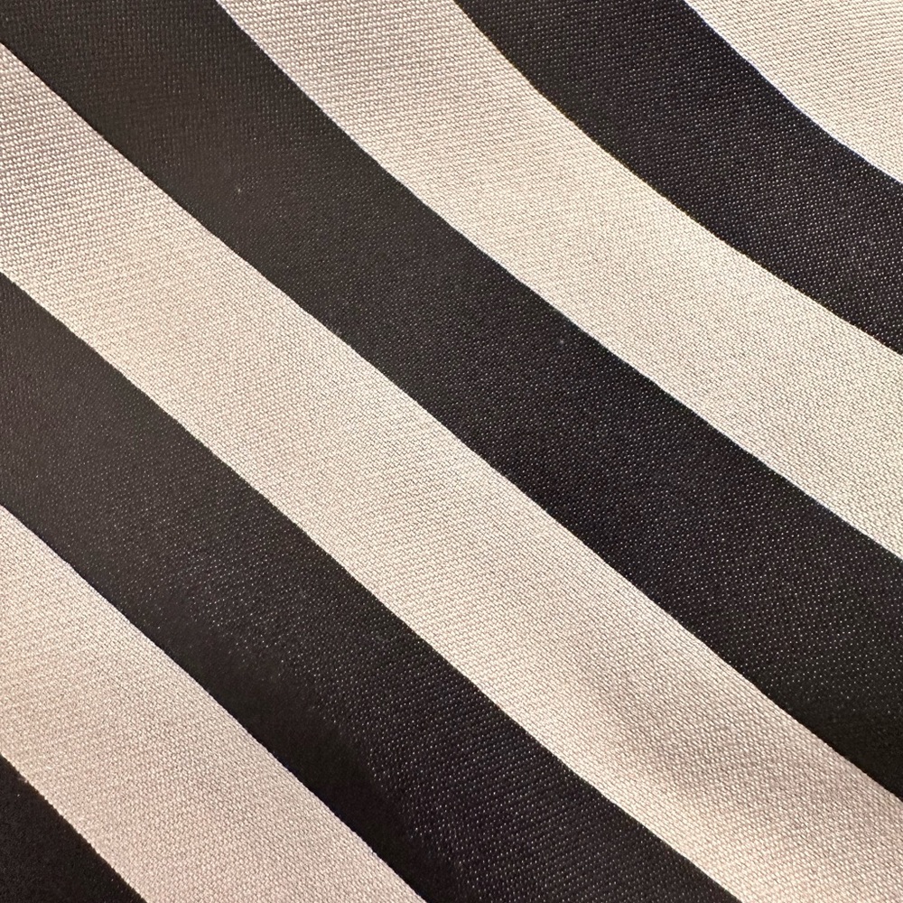 H&M Vintage Parisienne ivory black horizontal striped balloon full mini skirt - Picture 4 of 4
